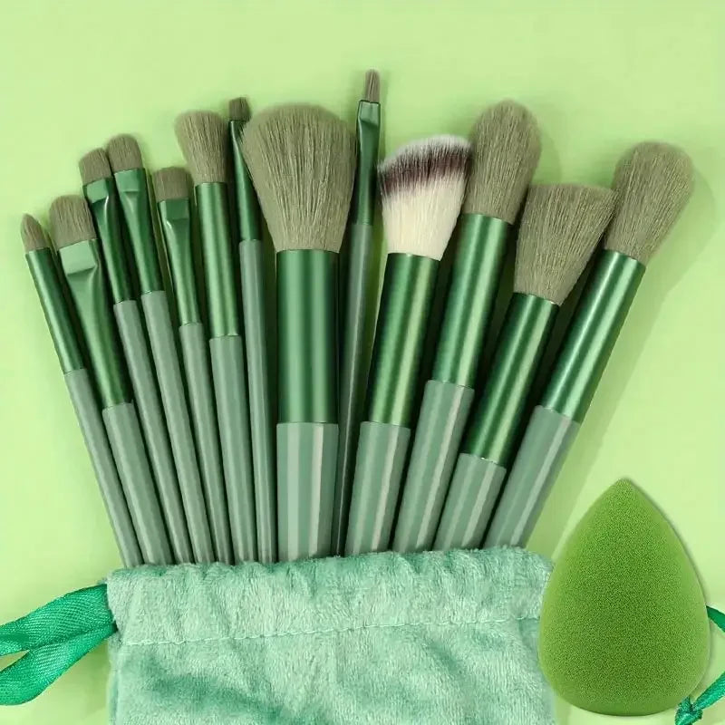 Professional Makeup Brush Set – Blending Tools for Face & Eyes